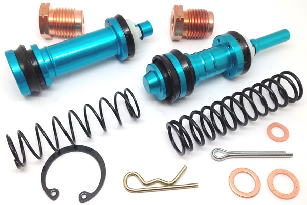 三菱FUSO 純正パーツ TANK FILLER CYL+KEY SET セット 三菱FUSO 純正パーツ TANK FILLER CYL+KEY SET セット（2025年