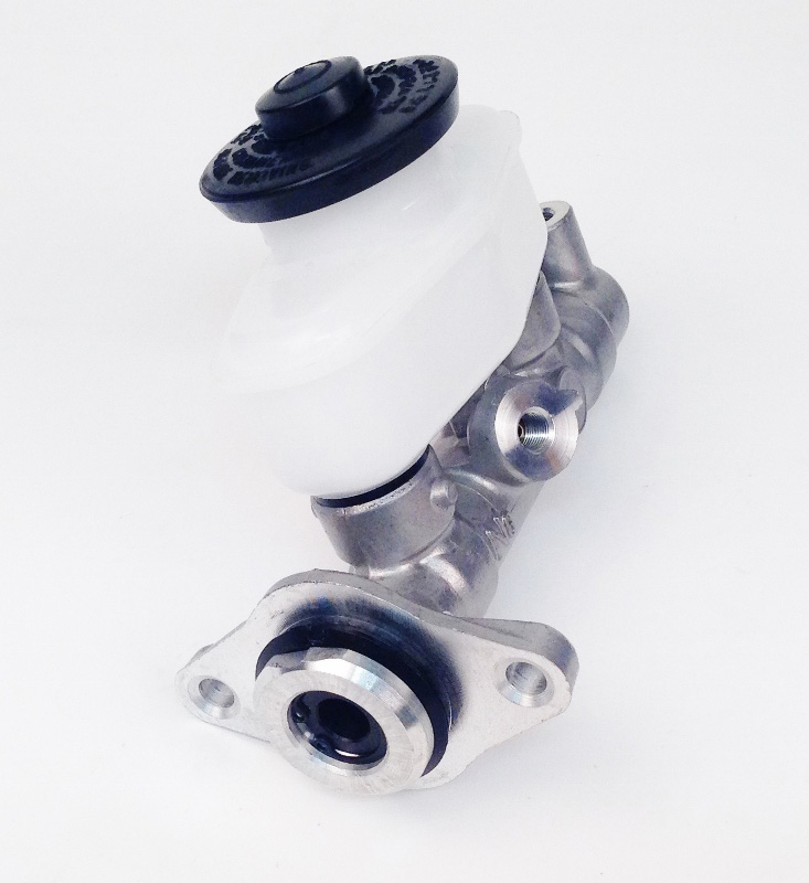 Amazon.com: 1 pc/set BRAKE MASTER CYLINDER 47201-30440